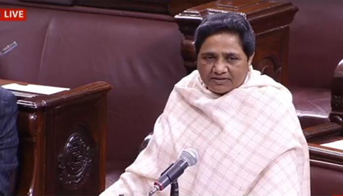 Demonetisation effect? No cash garland, no pomp and show on Mayawati&#039;s 61st birthday