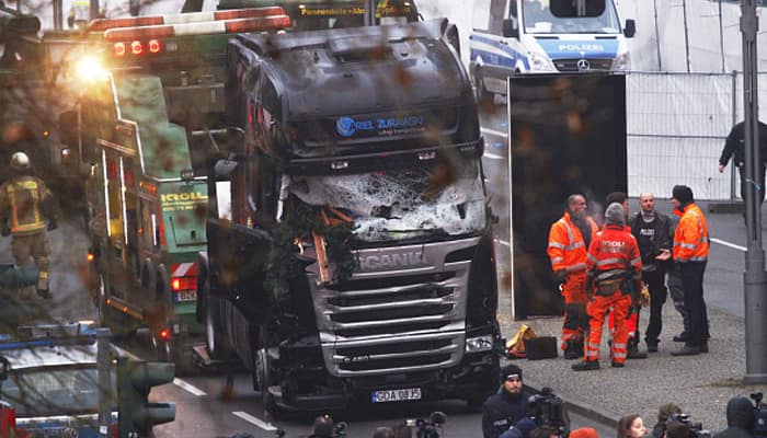 Berlin terror attack: Germany issues European arrest warrant against new suspect