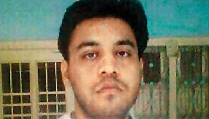 Delhi Police to conduct polygraph test on missing JNU student Najeeb Ahmed&#039;s roommate today