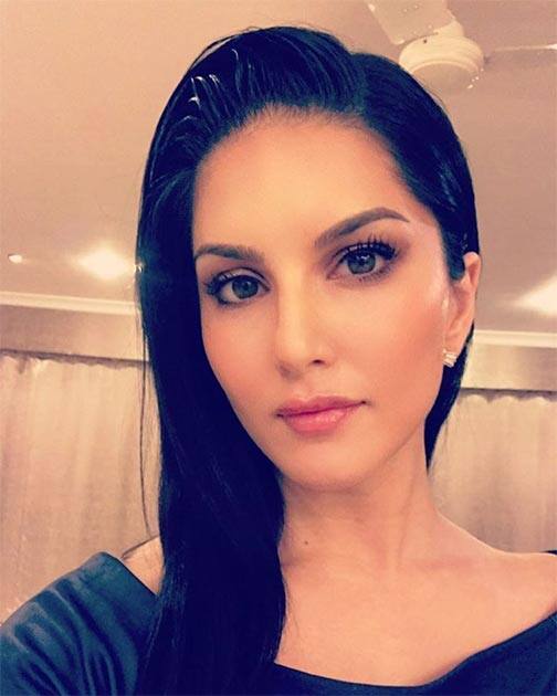 Instagram-sunnyleone