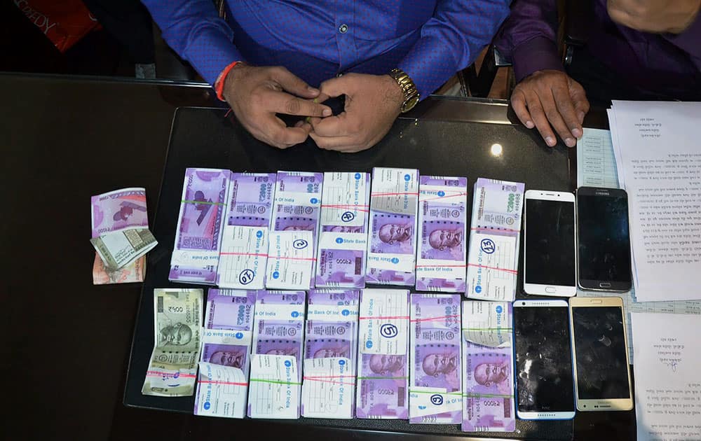 Fake currency notes seized in Rajkot