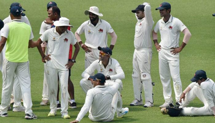 Mumbai storms into Ranji semis, beat Hyderabad by 30 runs