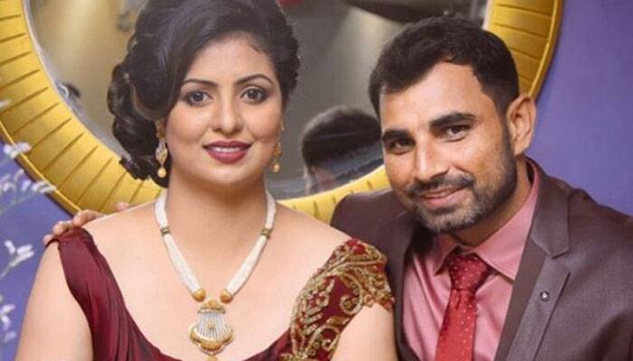 Mohammed Shami&#039;s wife&#039;s dressing row: Dignified and splendid, say Javed and Farhan Akhtar