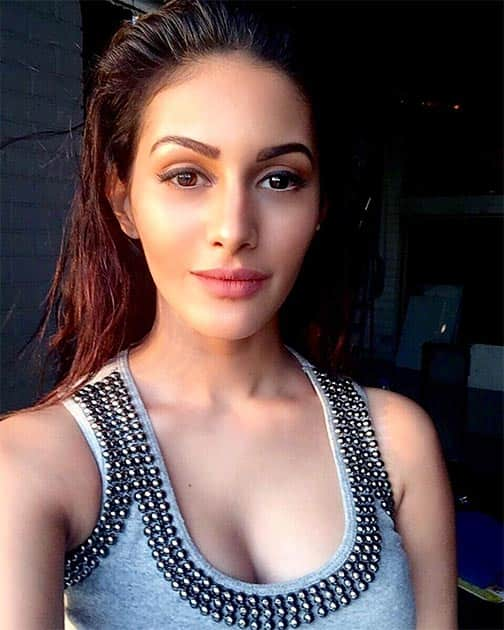 Instagram-amyradastur93