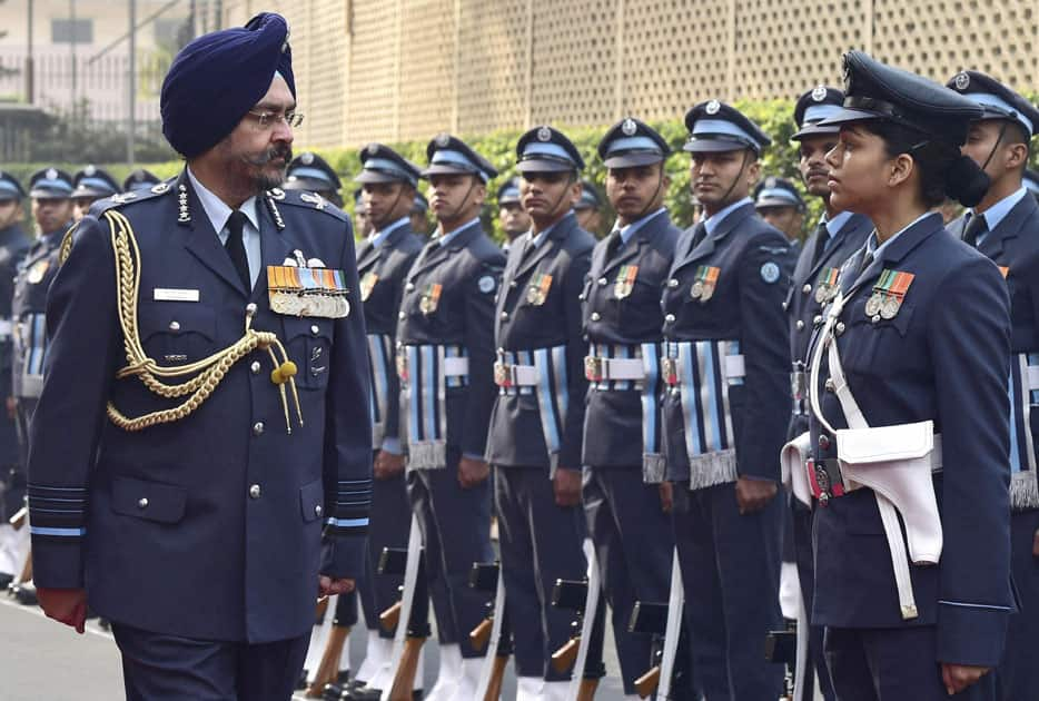 New Air Chief takes guard of honour