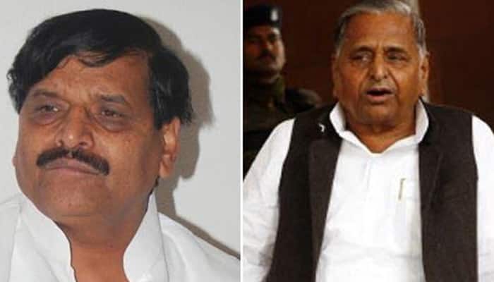 Samajwadi Party feud: Shivpal Yadav meets Mulayam, offers to step down from party's UP president post?