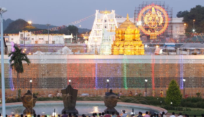 PM Narendra Modi pays obeisance at Lord Venkateswara shrine – Interesting facts about Tirupati temple