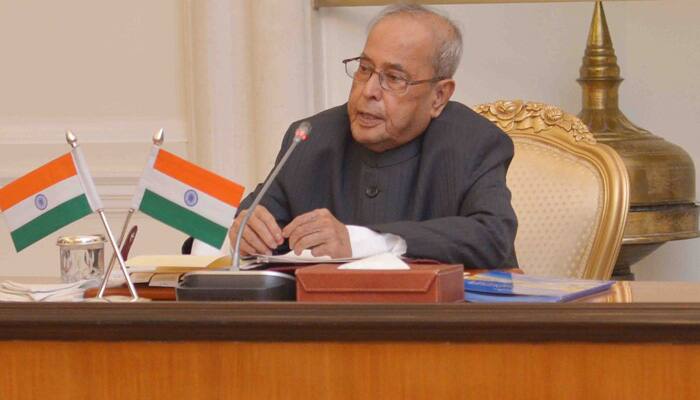 Demonetization, while fighting corruption, may lead to temporary slowdown of economy: President Pranab Mukherjee 