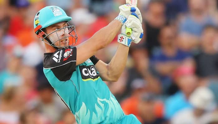 WATCH: Chris Lynn hits massive 102m six against Perth Scorchers in Big Bash League 2017