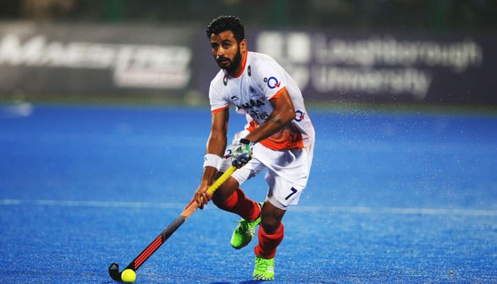 Hockey India League: Midfielder Manpreet Singh says its very inspiring to play for MS Dhoni&#039;s team