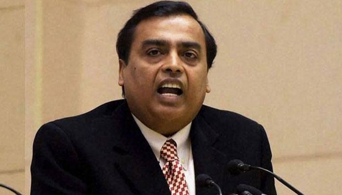 Gujarat Vibrant Summit 2017: Mukesh Ambani praises PM Modi for changing mindset of citizens