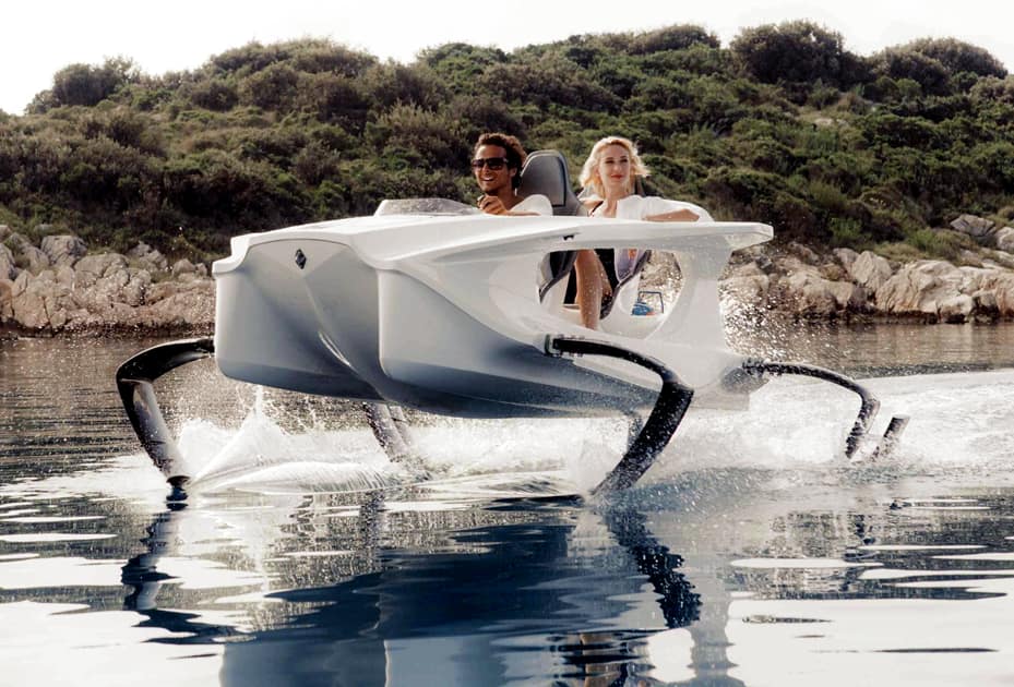 Quadrofoil boat