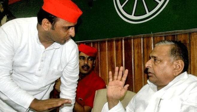 Battle for &#039;Cycle&#039;: Election Commission begins hearing claims of Mulayam, Akhilesh factions 