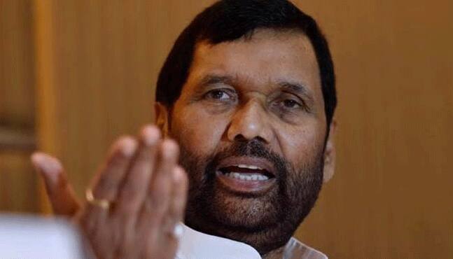 Ramvilas Paswan stable, doctors keep watch over him in ICU