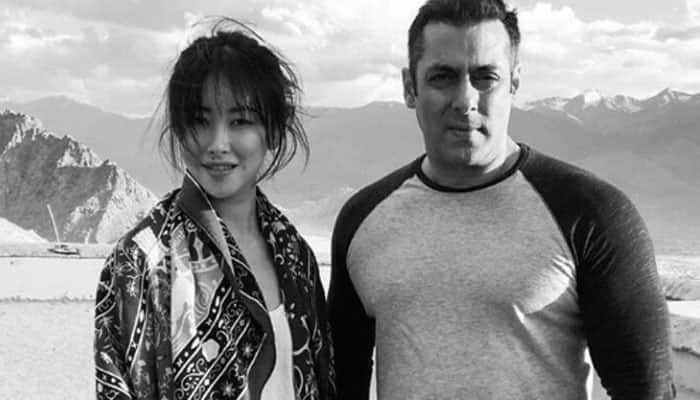 Salman Khan&#039;s &#039;Tubelight&#039; actress Zhu Zhu got THIS special present from the Khan of all seasons! Guess what?