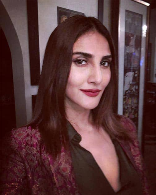 Instagram-_vaanikapoor_