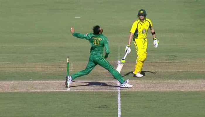 Pakistan mess up big time in Australia — WATCH VIDEOS