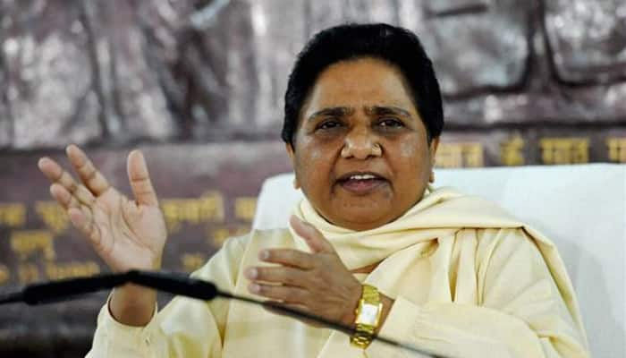 Mulayam sacrificed brother Shivpal for Akhilesh Yadav: Mayawati