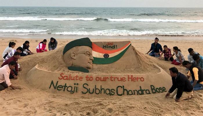 Sudarsan Pattnaik’s students pay tribute to Netaji Subhash Chandra Bose ...