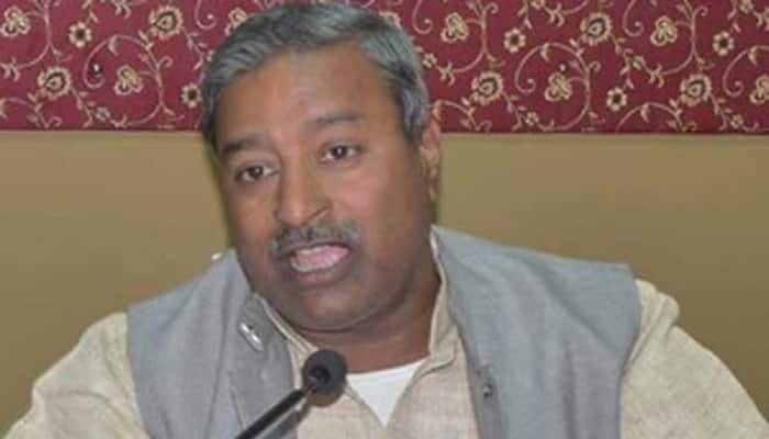 Know how Twitteratis react to Vinay Katiyar&#039;s explicit remark about Priyanka Gandhi