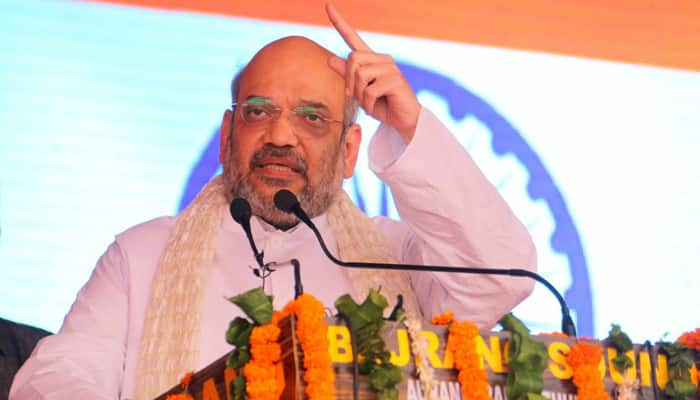 Amit Shah attacks Congress, says Rahul Gandhi wearing Italian glasses