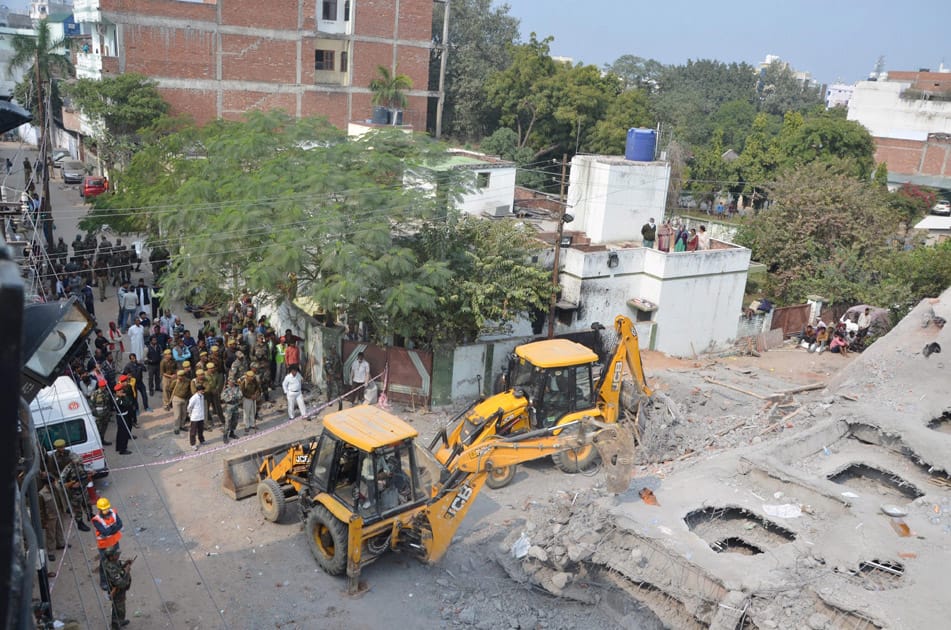 Building collapse in Kanpur