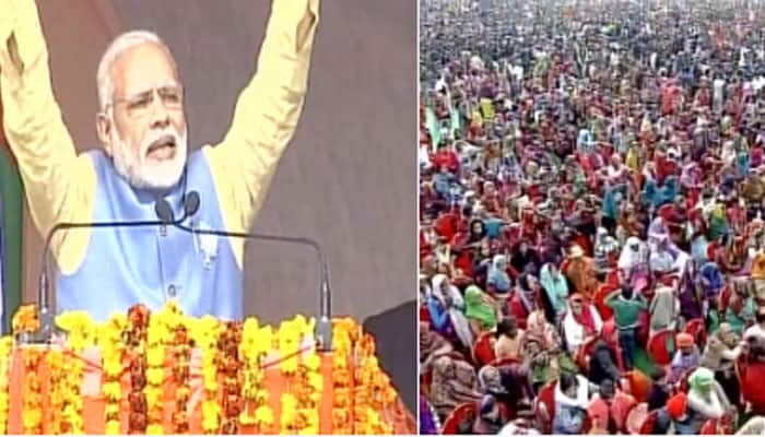  PM Narendra Modi slams SP-Congress in Aligarh rally, redefines VIKAS - &#039;Vidyut, Kaanoon and Sadak&#039; 