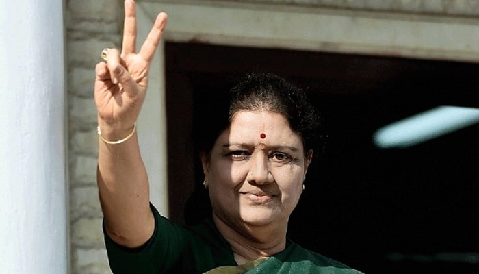 Nobody can stop &#039;Chinamma&#039; Sasikala from becoming Tamil Nadu CM: AIADMK