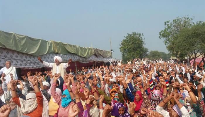 Jat agitation continues in 19 districts in Haryana as talks remain inconclusive