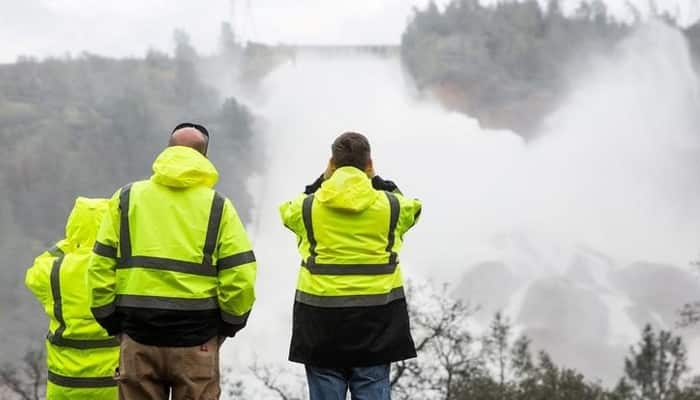 Crumbling California dam spillway prompts urgent evacuations