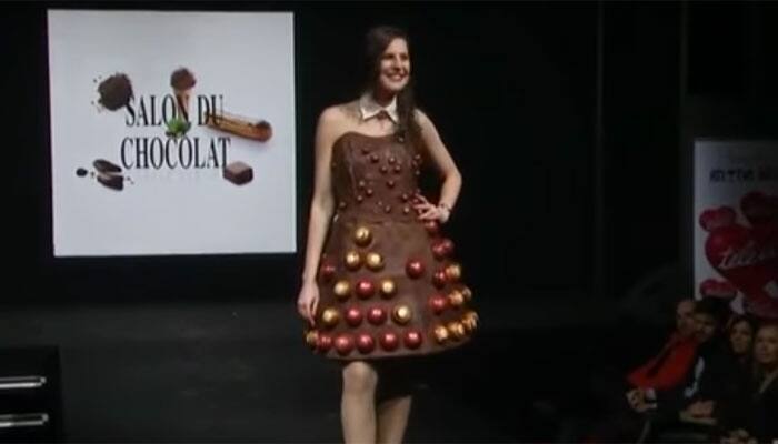 Love chocolates! Now, you can actually wear them – WATCH this unusual fashion show in Belgium