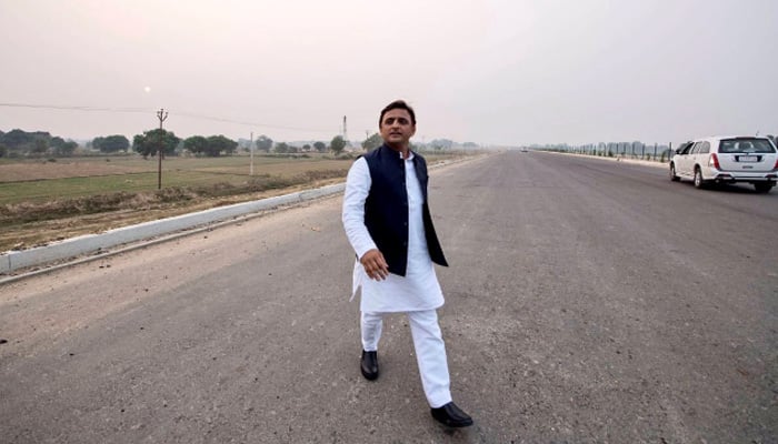Akhilesh Yadav most talked about candidate on Facebook