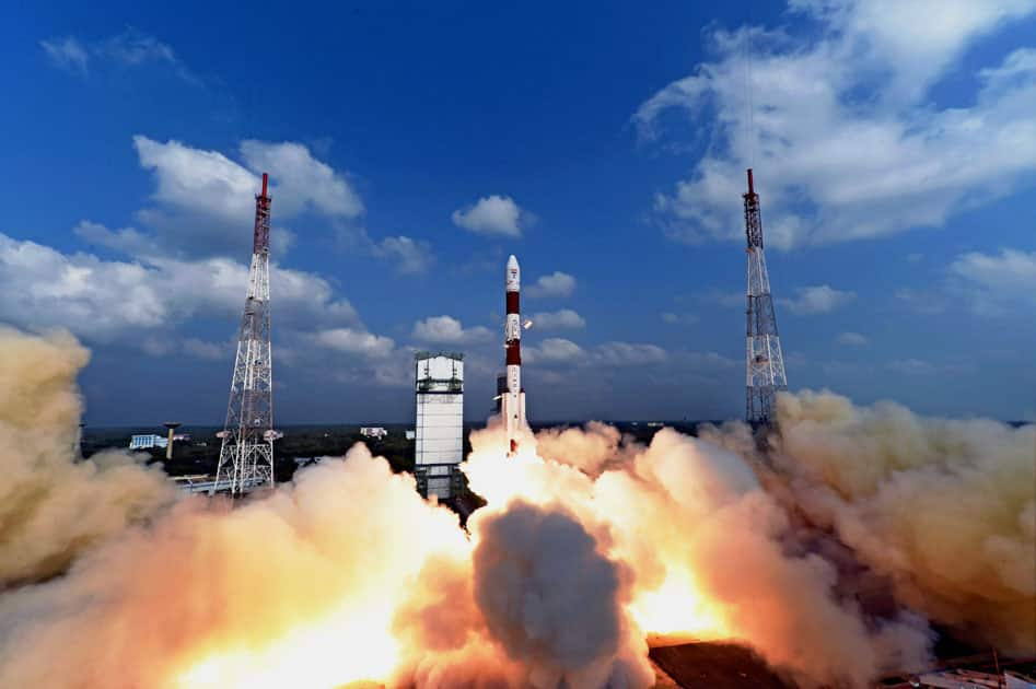 ISRO launch 104 satellites on board PSLV-C37