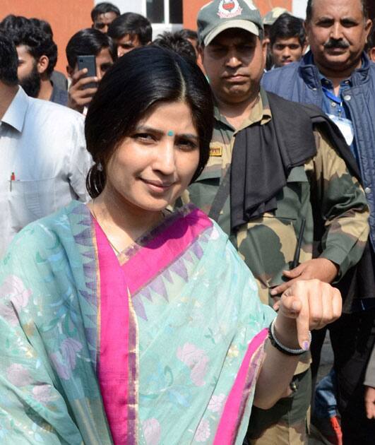 Dimple Yadav in Etawah, UP Dimple Yadav in Etawah, UP