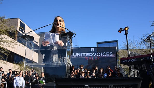 Jodie Foster leads anti-Trump protest