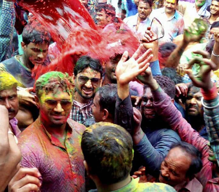 Chirag Paswan celebrate up-comming Holi festival