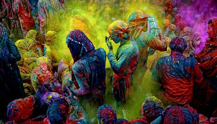 10 Places to Celebrate Holi In India | News | Zee News