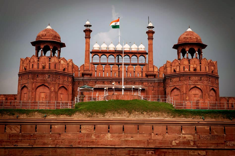 10 Famous Monuments In India News Zee News 7190