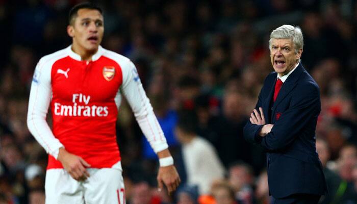 Arsenal boss Arsene Wenger terms training-ground bust-up reports with Alexis Sanchez as &#039;false&#039;