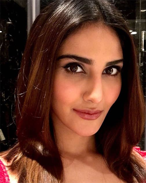 Instagram-_vaanikapoor_