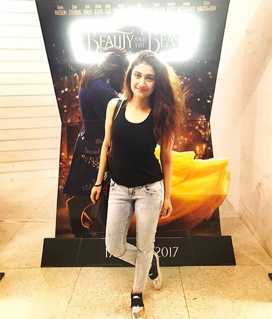 Instagram-raginikhanna