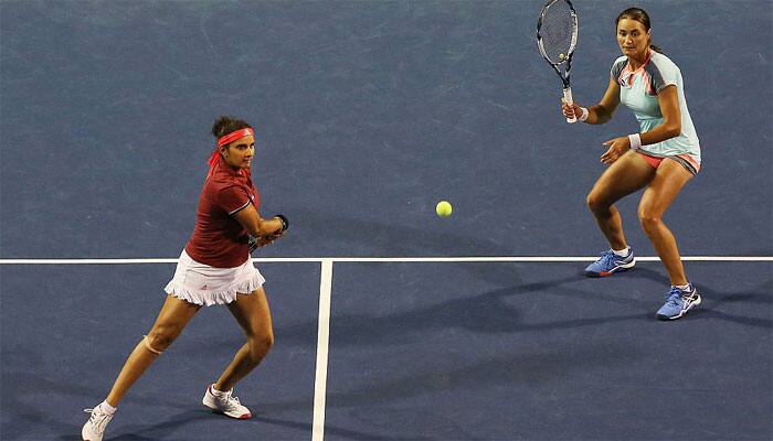 Indian Wells Open: Sania Mirza-Barbora Strycova beat Sara Errani-Alicja Rosolskain 6-2,6-3 to enter quarterfinals 