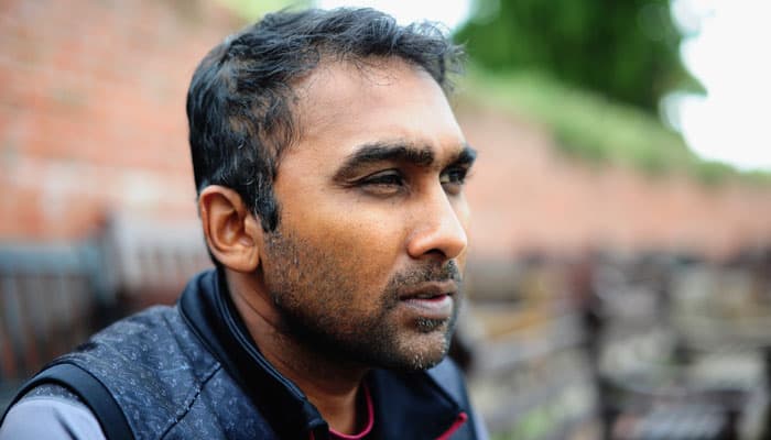 Mahela Jayawardene silences fan who tried to teach him driving rules