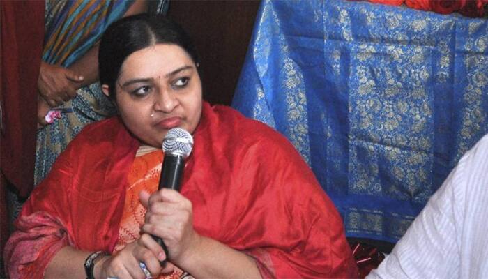 Deepa Jayakumar&#039;s husband K Madhavan quits her party, launches new outfit