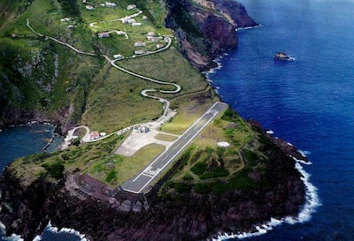 World’s Shortest Commercial Airport Runway