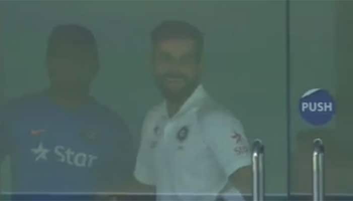 India vs Australia, 3rd Test: Virat Kohli makes a mockery of DRS-less Steve Smith — WATCH