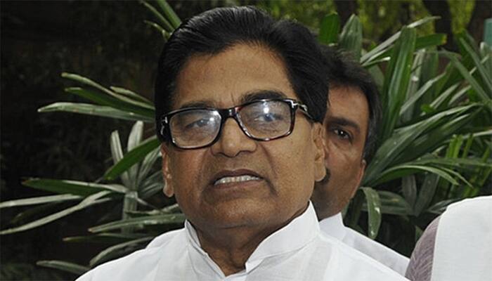 Give Yogi Adityanath at least 6 months, says Akhilesh&#039;s uncle Ram Gopal Yadav