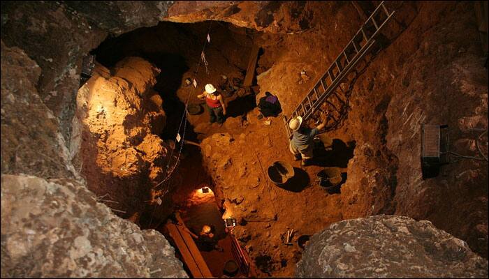 World&#039;s largest capstone unearthed by archaeologists in Telangana!