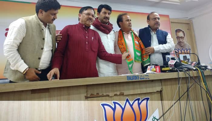 Huge blow for Arvind Kejriwal ahead of MCD elections, AAP MLA Ved Prakash joins BJP
