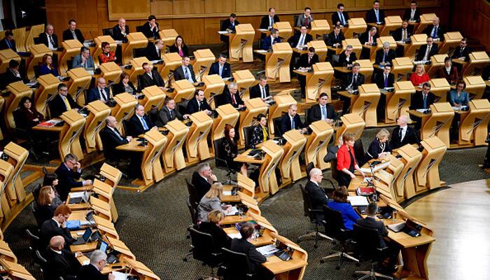 Scottish Parliament backs bid for new independence referendum